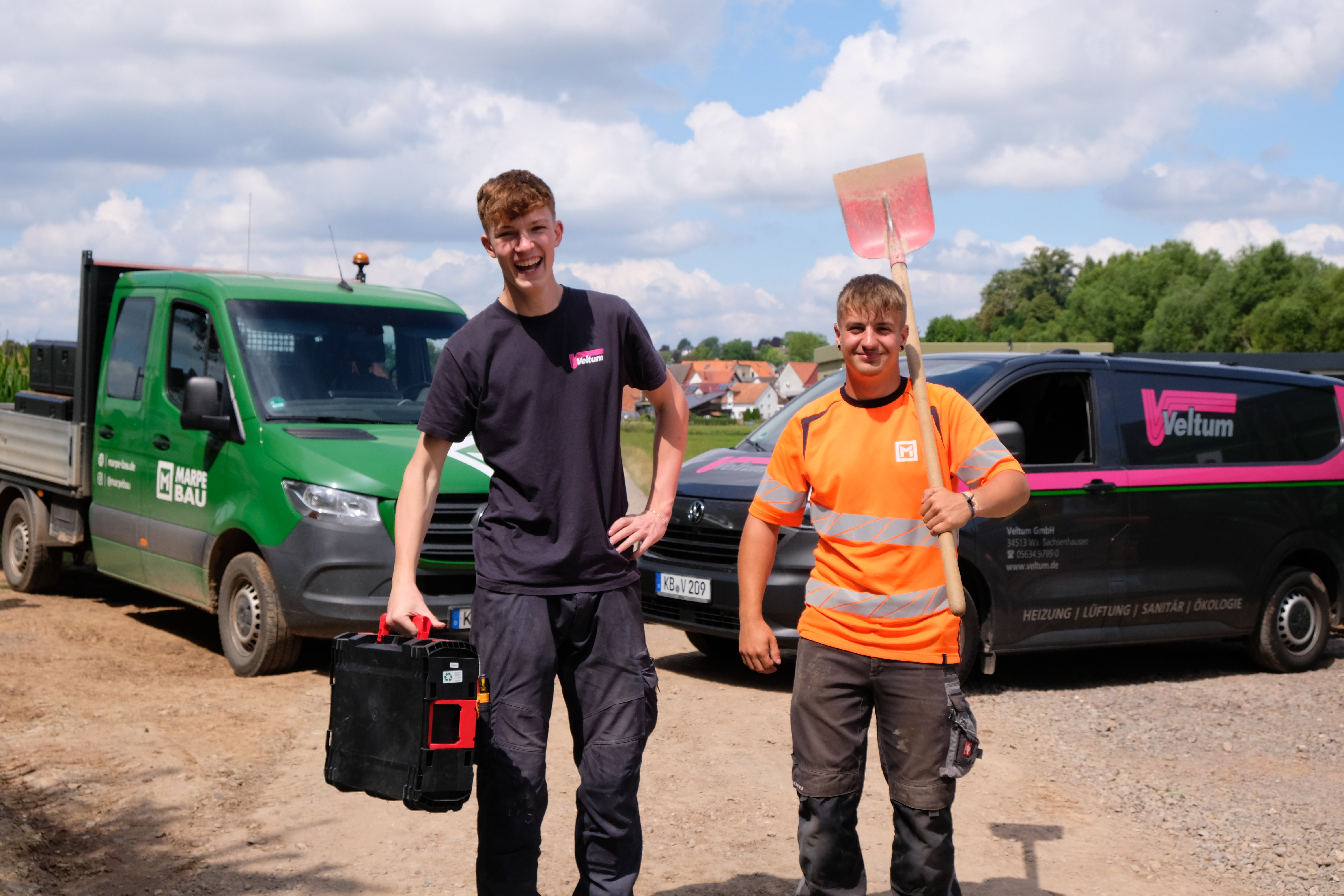 Azubis auf der Baustelle